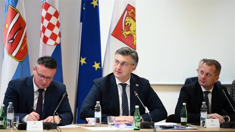 Temeljne piste daljnjeg razvoja Hrvatske su demografija, digitalizacija, dekarbonizacija i obrazovanje
